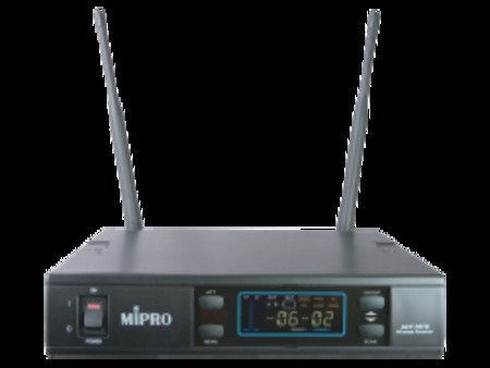 Mipro Hand Held Wireless Mic Package 100 Selectable Frequencies - Image 2