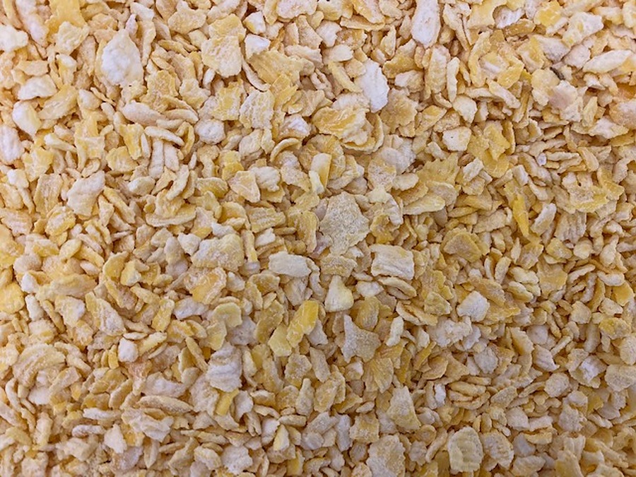 Flaked Maize (Yellow Corn) - 22.68Kg - Image 1