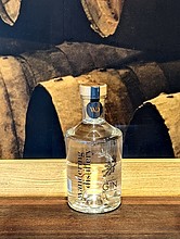 more on Wandering Dist Signature Gin 700ml