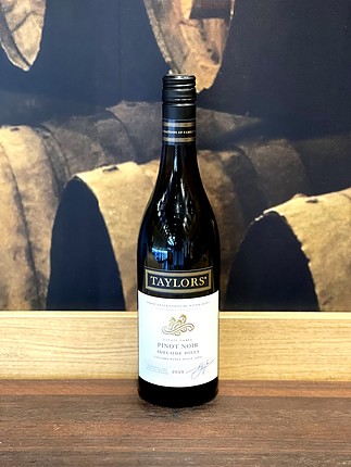 Taylors Est Pinot Noir 750ml - Image 1