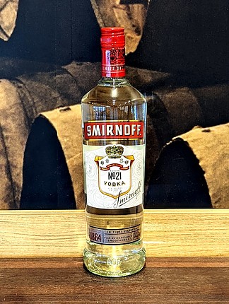 Smirnoff Vodka Red 1L - Image 1