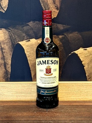 Jameson Irish Whiskey 700ml - Image 1