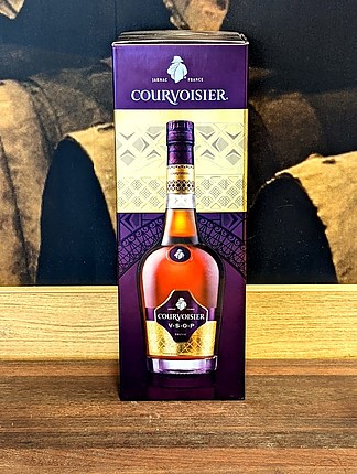Courvoisier VSOP Cognac 700ml - Image 1