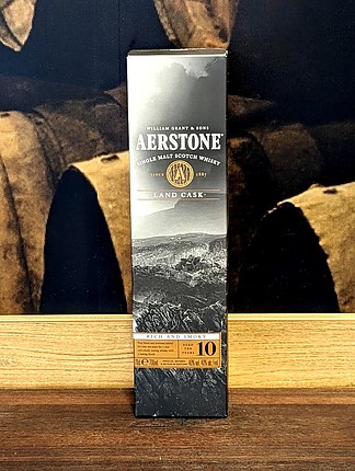 Aerstone Land 10YO Whisky 700ml - Image 1