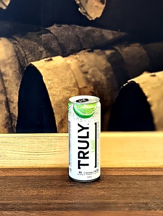 Truly Lime Seltzer 330ml - Image 1