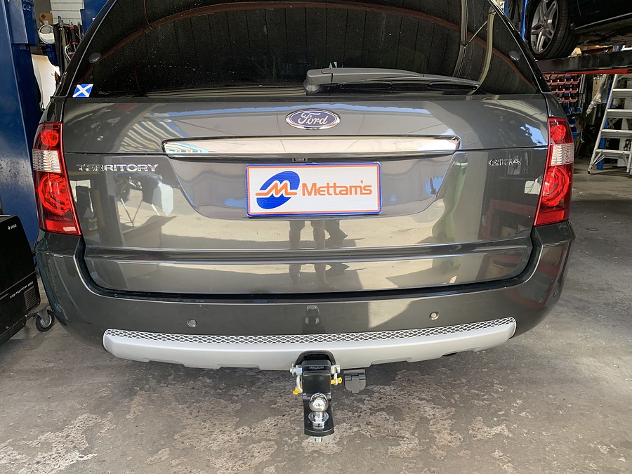 Trailboss Towbar for Ford TERRITORY 4D 2WD 4WD Wagon - 2700-270 KGS Vehicles built 4/04-3/11 Use WH051RS Vehicles 04/11 on Use WLT024 - Image 1