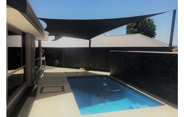 Photograph of Z16 in Charcoal Pool Shade Sail