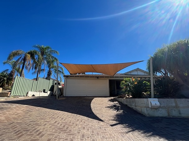 Photograph of Car port Shade Sail 