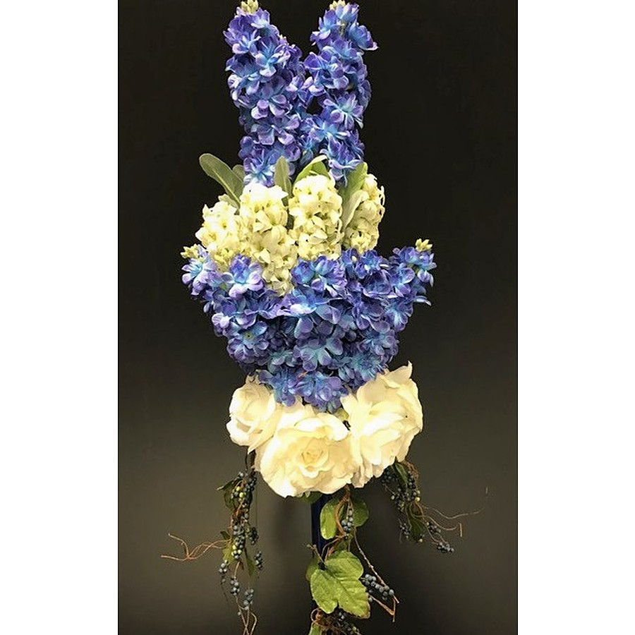 Blue white arrangement with clear base - PICK UP ONLY FROM PERTH STORE - Image 2