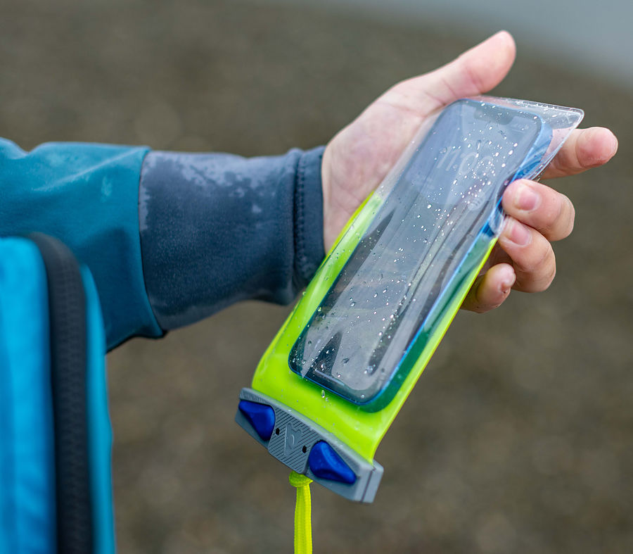Aquapac Waterproof Floating Phone Case Compact Plus Lime Green Blue 313 - Image 4