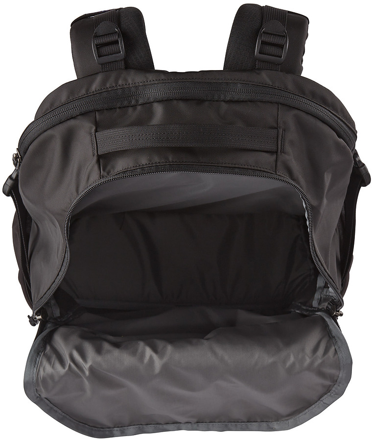 Patagonia Refugio Day Pack 30L Black - Image 2