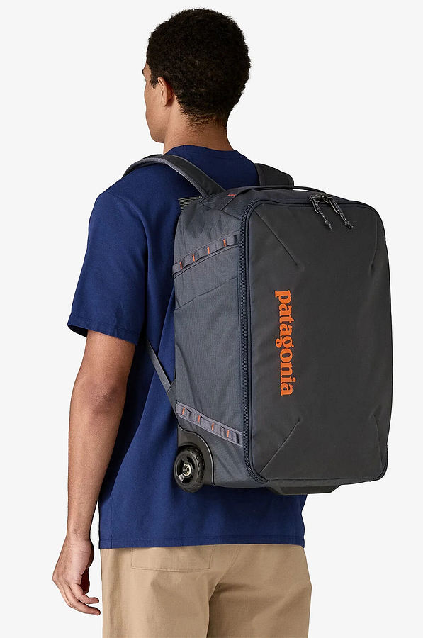 653787 Patagonia Black Hole MLC Wheelie - Image 4