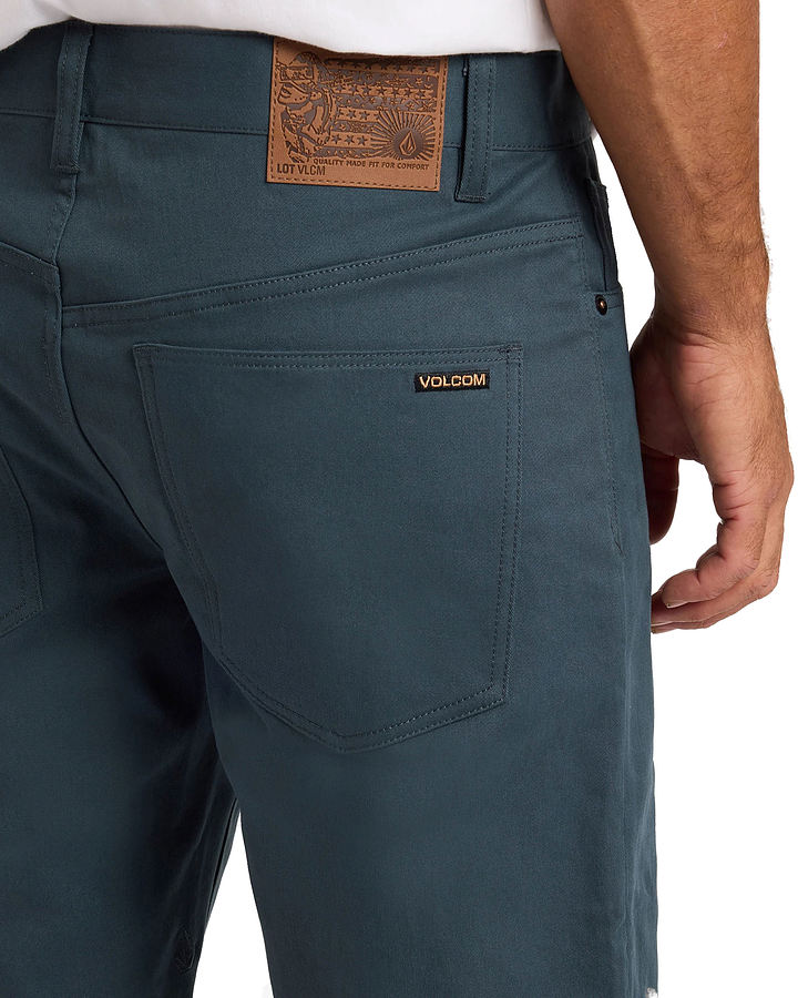 A0932401 Volcom Mens Solver Lite 5 Pocket Dark Slate - Image 3