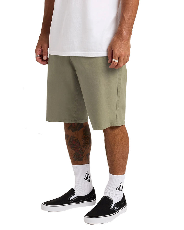 A0932402 Volcom Modown Canvas 5 Pocket Black Mens Walkshorts - Image 3