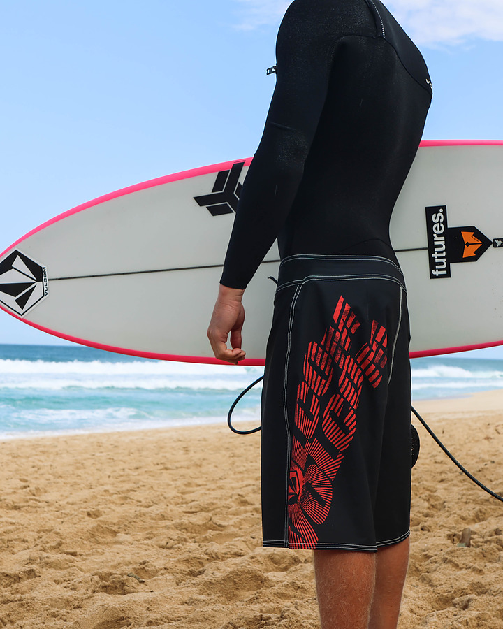 UCYBS03001black Volcom Reaper Stone MOD 21 Mens Boardshorts Black Out - Image 4