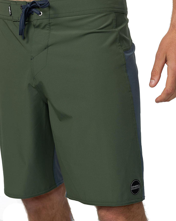 HYPERTECHTRVLR Oneill HyperFreak Tech TRVLR Enduro 19 Inch Mens Boardshorts Dark Olive - Image 3